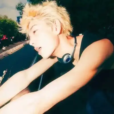 Sub,探索,位香港跑者,皇冠体育app下载,皇冠体育官网,澳门皇冠体育,bet皇冠体育在线